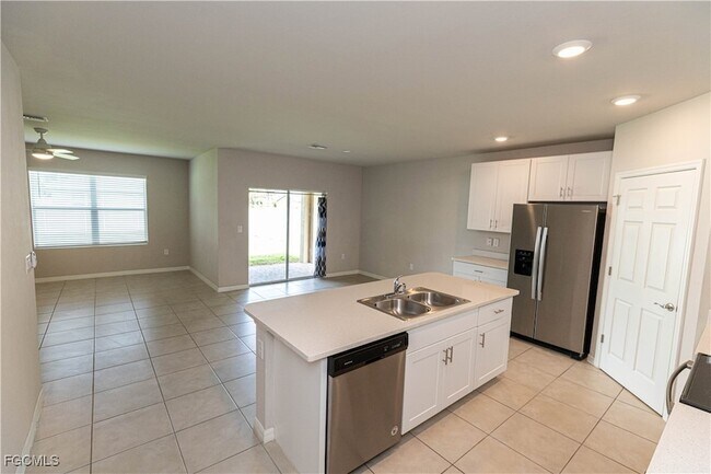 Building Photo - 1401 Fountain Ave