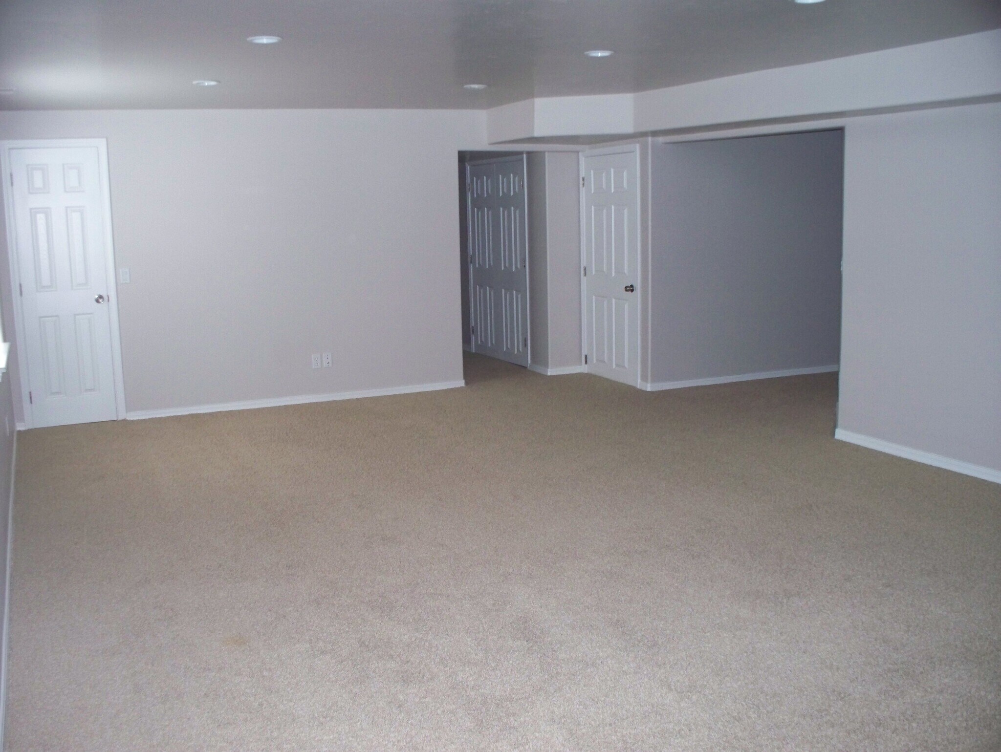 Building Photo - 345 E 200 N