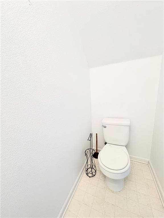 Building Photo - 6475 White Walnut Way