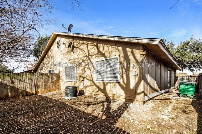 Building Photo - 8858 Meadow Range St