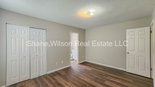 Building Photo - 3321 Steeple Cir NE