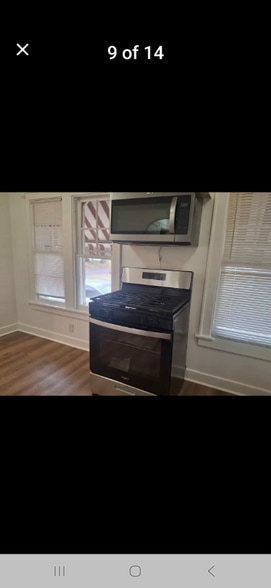 Building Photo - 1217 E Melbourne Ave