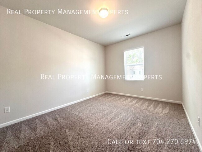 Building Photo - 6024 Caprera Wy