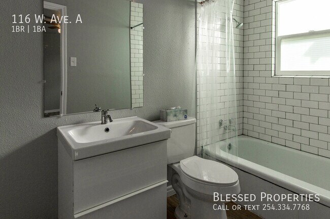 Building Photo - 116 W. Ave. A-