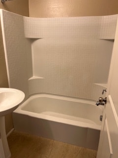 Building Photo - 2031 N 77th Ln