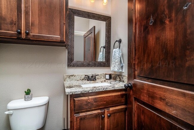 Building Photo - 501 E Cemetery Rd