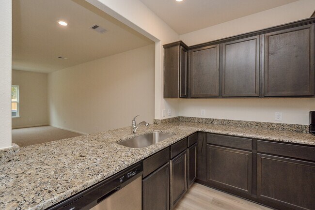 Building Photo - 21339 Rachel Manor Dr