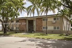 Building Photo - 6511 Santona St