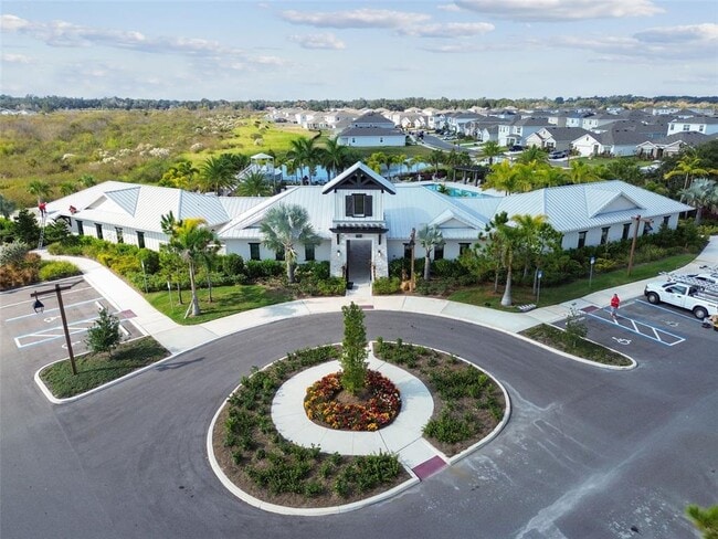 Building Photo - 3406 Grassy Knl