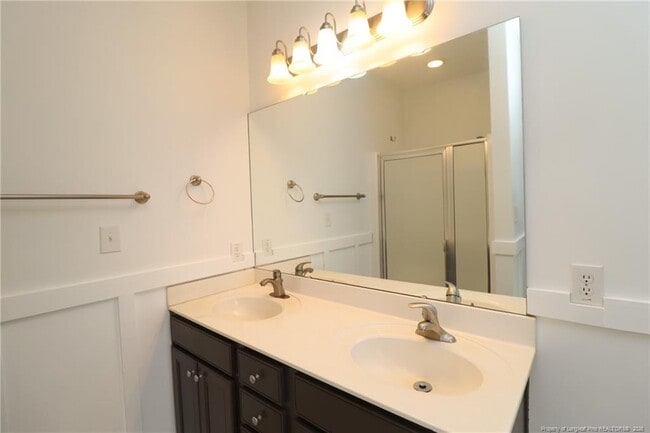 Building Photo - 1255 Magnolia Hill Rd