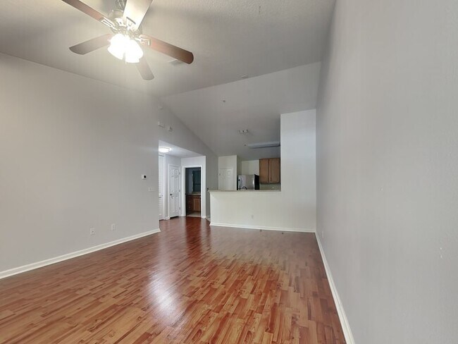 Building Photo - 575 Oakleaf Plantation Pkwy