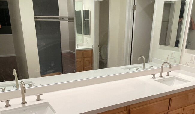 Building Photo - 18111 Coastline Dr