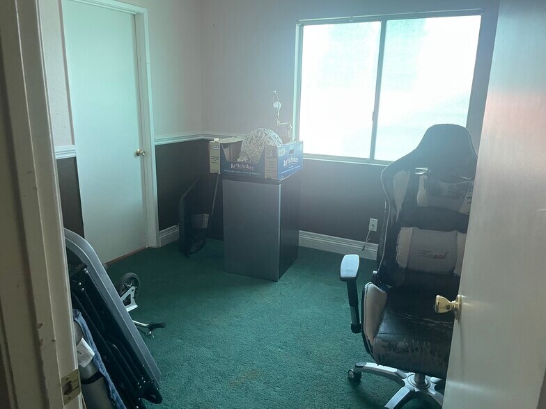 Building Photo - 27171 Denali Peak Rd