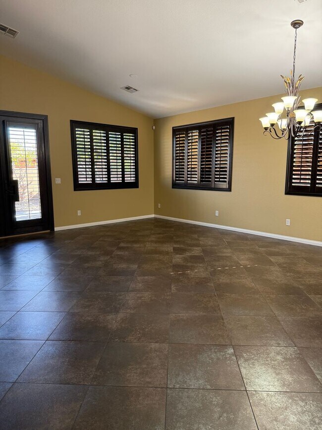 Building Photo - Magnificent Home Located In Guard Gated Tuscany!