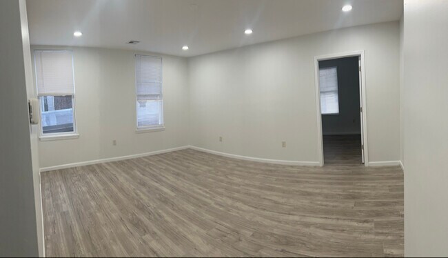 Building Photo - 1204 67th St