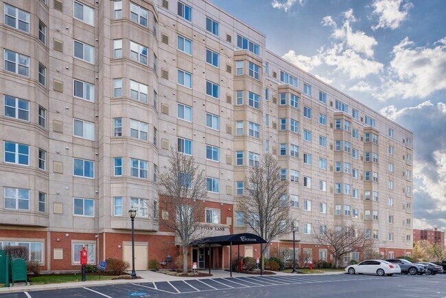 Building Photo - 1 Cityview Ln