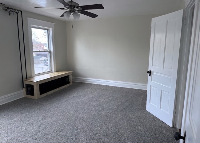 Building Photo - 128 S 2nd St