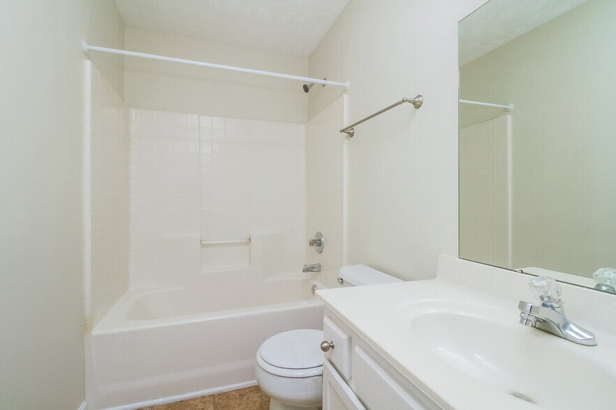 Building Photo - 1320 Dodd Trail