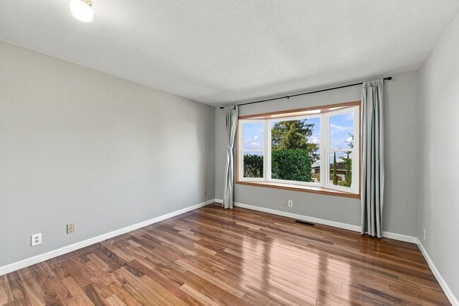 Building Photo - 15799 Apollo Heights Ct