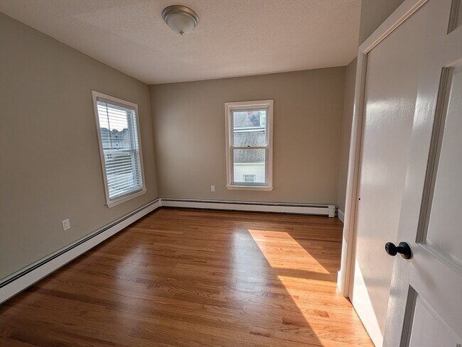 Building Photo - 55-57-57 Dell Ave