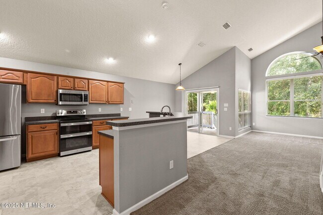 Building Photo - 2987 Bright Eagle Dr
