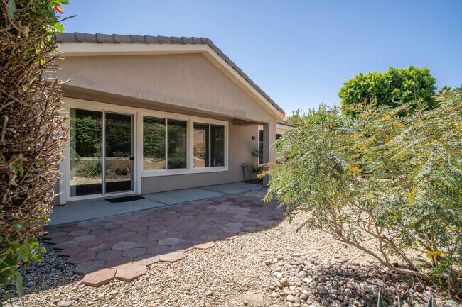 Building Photo - 60177 Angora Ct