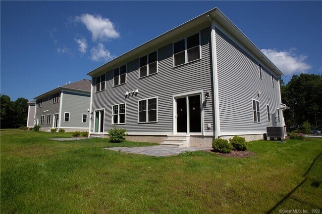 Building Photo - 2 Murthas Wy