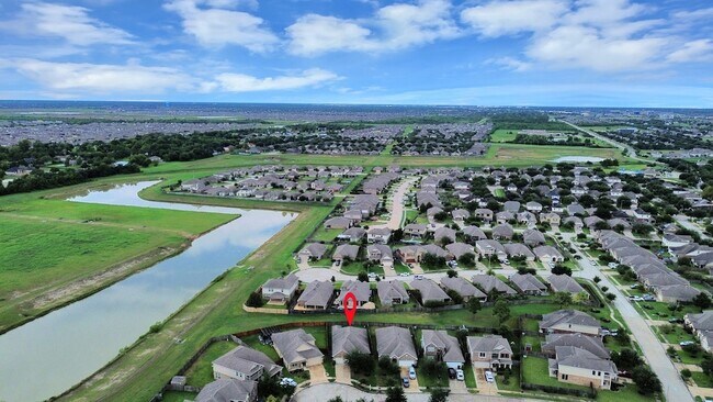 Building Photo - 3058 Winterberry Ln