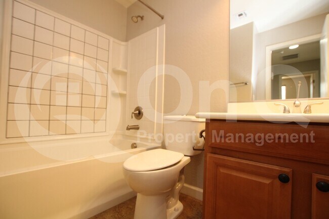 Building Photo - 1161 E Furness Dr