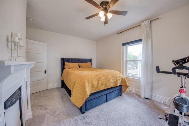 Building Photo - 911 Nevin Ave