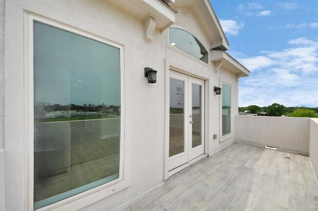 Building Photo - 3913 Griggs Rd
