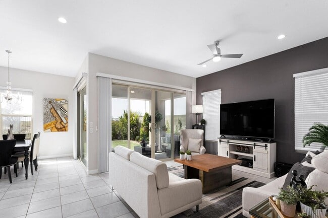 Building Photo - 18426 N 65th Pl