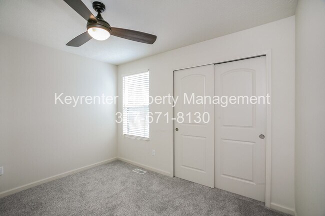 Building Photo - 9738 Behner Dr