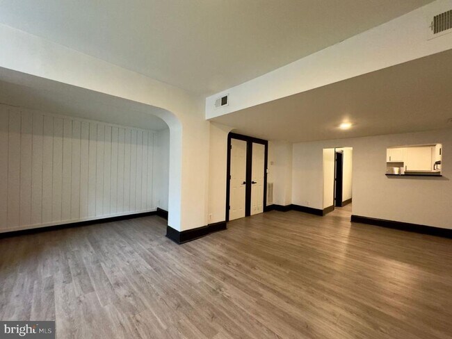 Building Photo - 1210 N Calvert St