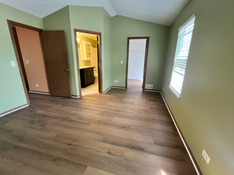 Building Photo - 2723 Glenwood Ct
