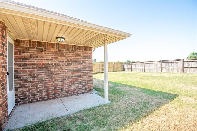 Building Photo - 8109 Frye Ln