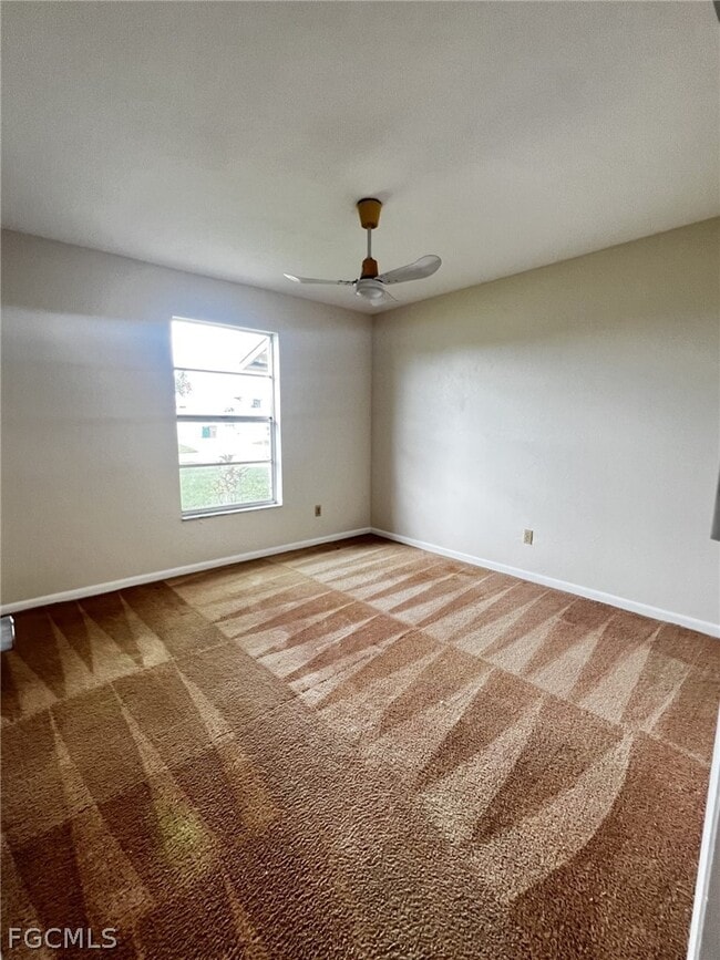 Building Photo - 1102 SE 16th St