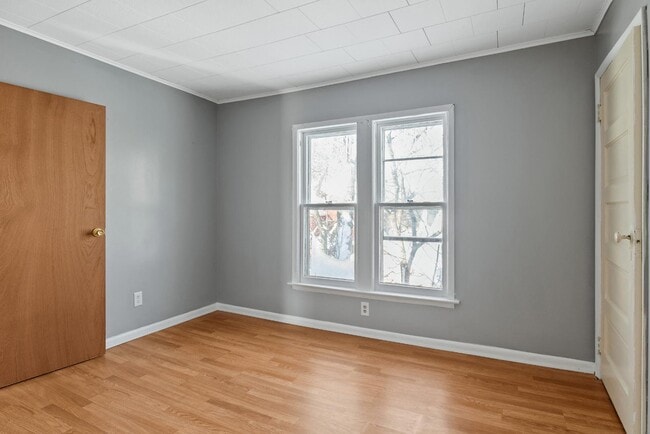 Building Photo - 213 Fletcher Ave