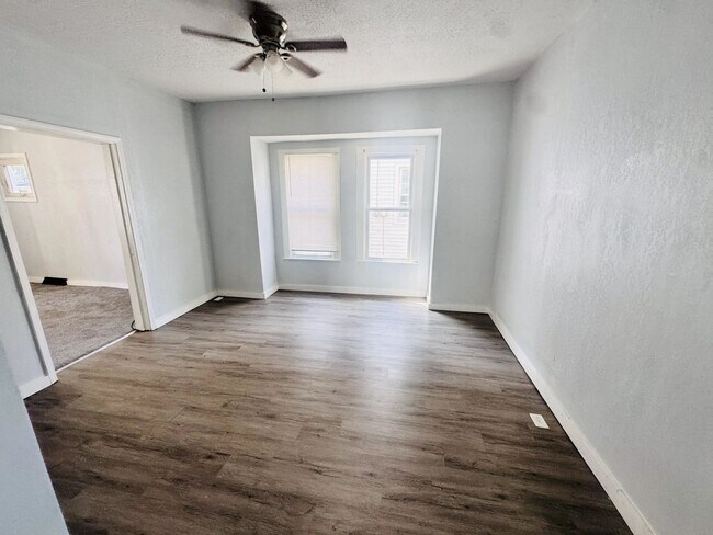 Building Photo - 3616 W 47th St