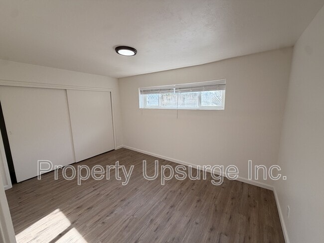 Building Photo - 2405 Old Eureka Way