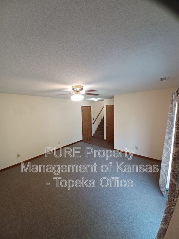 Building Photo - 6308 SW 27th St