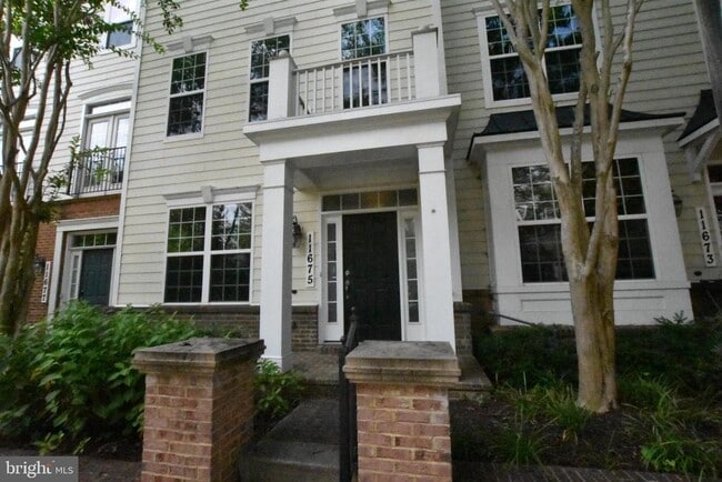 Building Photo - 11675 Leesborough Cir