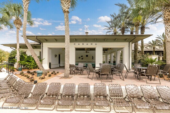 Building Photo - 311 Bay Lk Dr