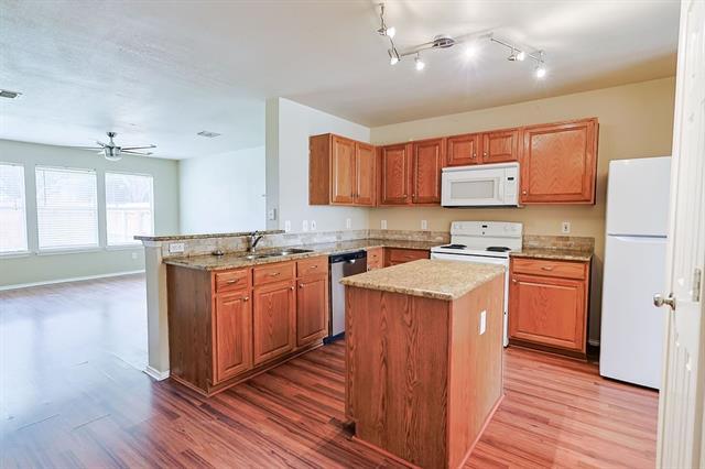 Building Photo - 2209 Southway