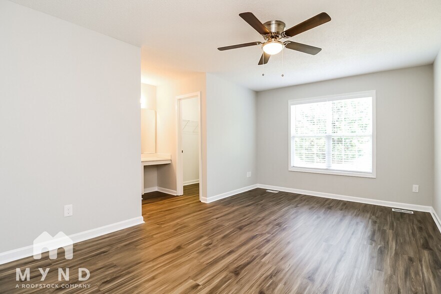 Building Photo - 221 Tavistock Ct