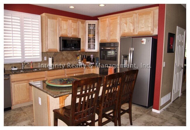 Building Photo - 10328 Longwood Way