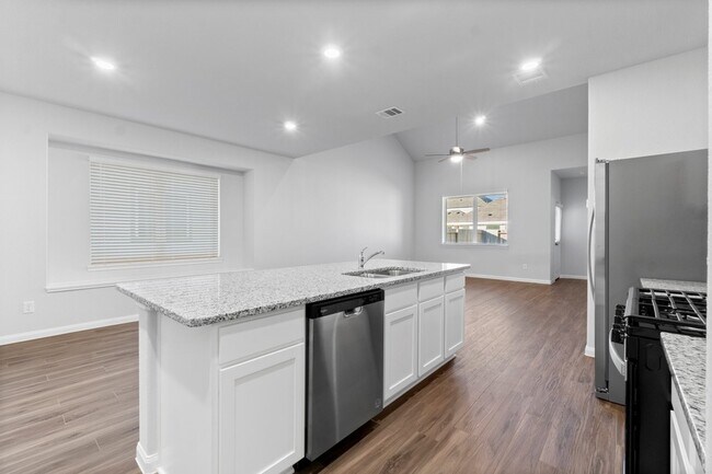 Building Photo - 13357 Burbot Dr