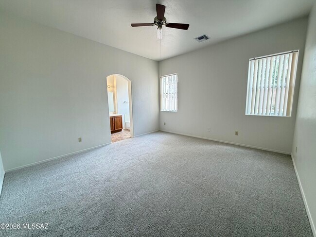 Building Photo - 8852 E Desert Verbena Pl