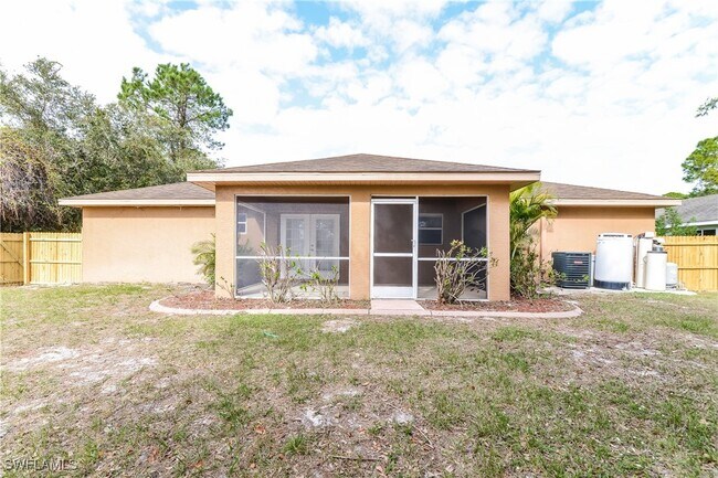 Building Photo - 6017 San Salvador Rd