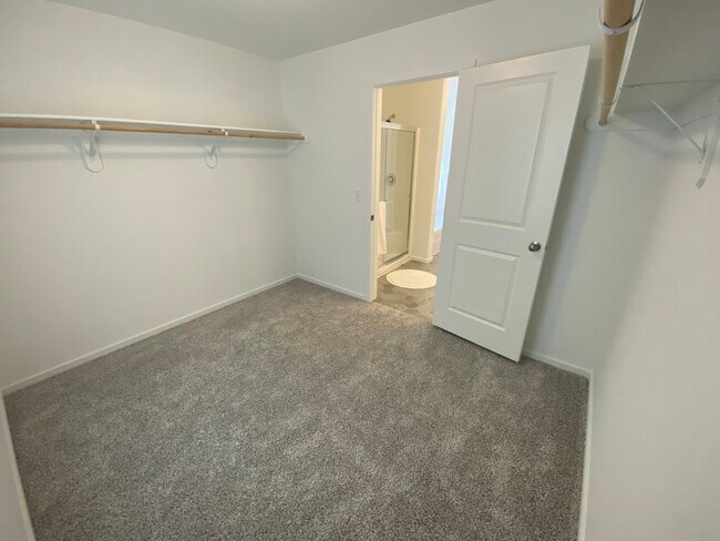 Building Photo - 1022 N Corbin Ln